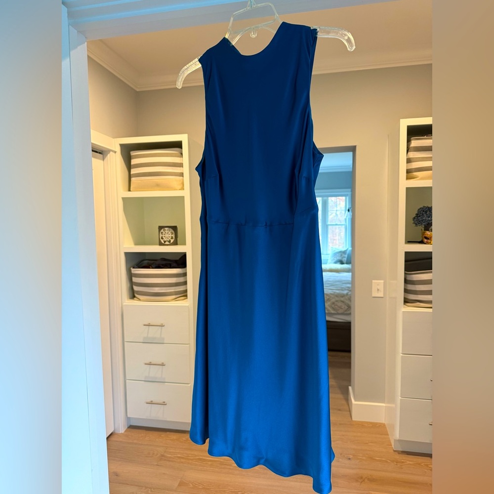 Banana Republic Silk teal dress new NWT size 8 but fits like a size 6